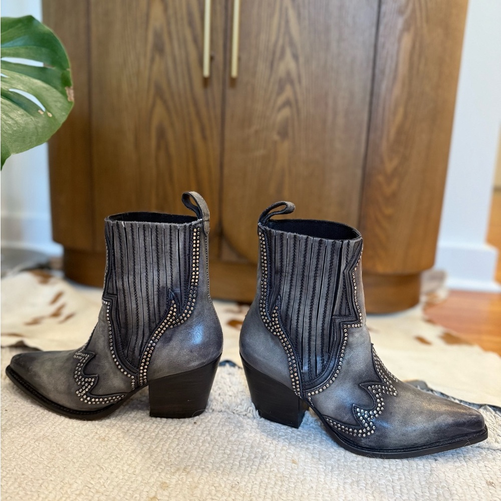 Thursday Gray Icon Boots - Picture 6 of 7